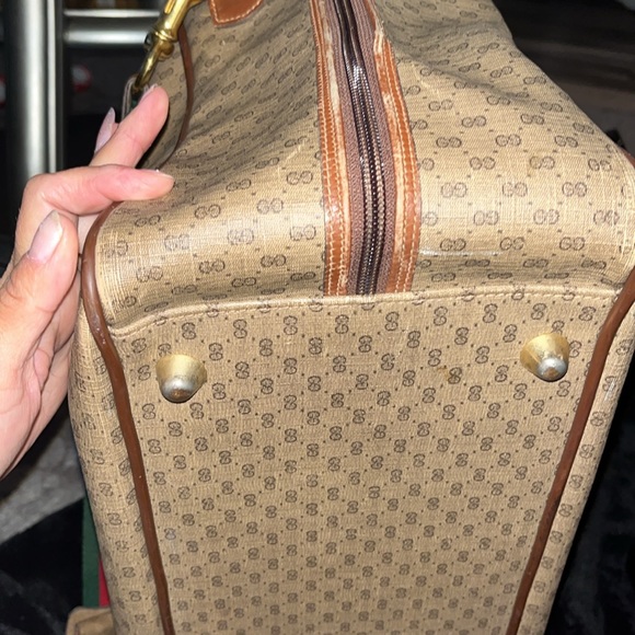 COPY - GUCCI SUITCASE!!! - Picture 8 of 10